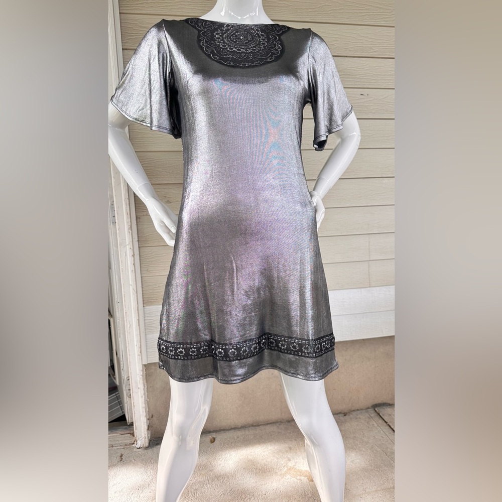 Nicole Miller Silver Sleeveless A-line Cocktail Dress
